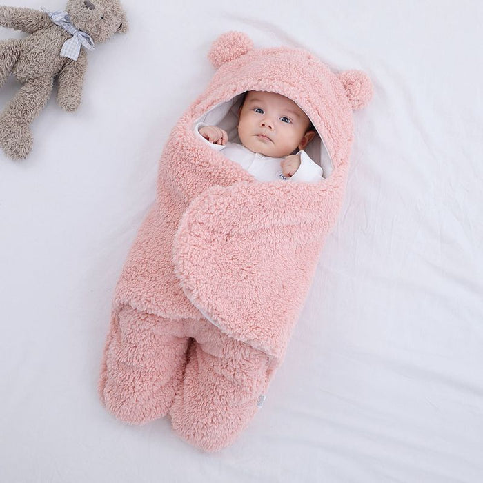 Homvero Babysovepose i teddyfleece med bjørneører