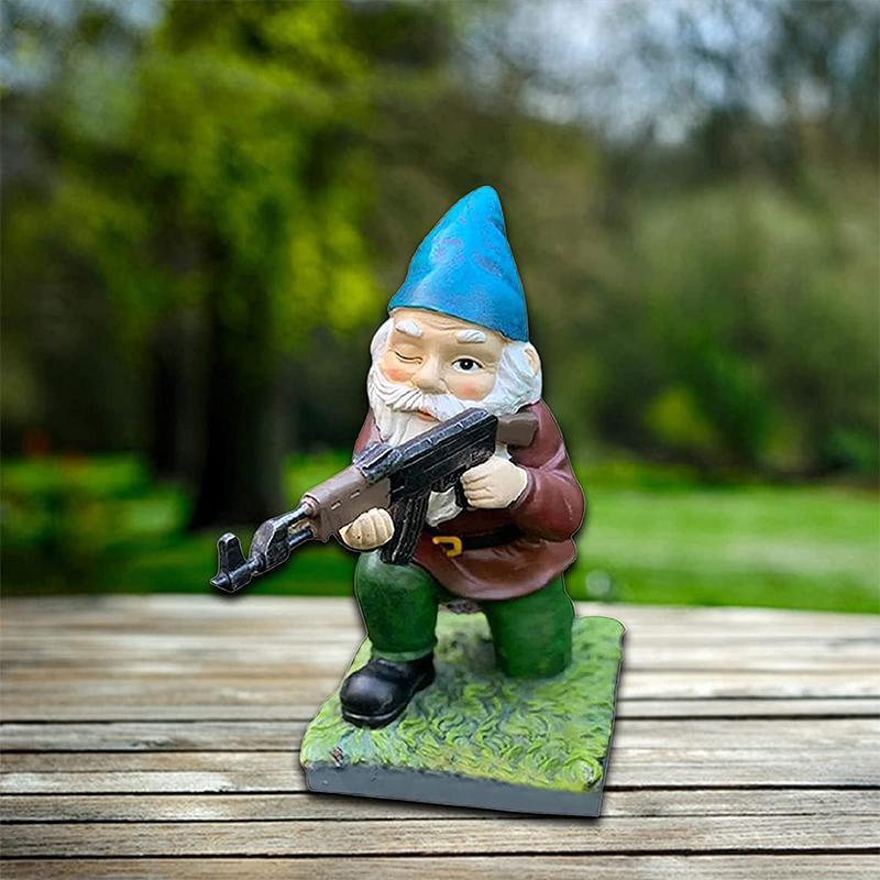 Militær Havegnom med Camouflageuniform
