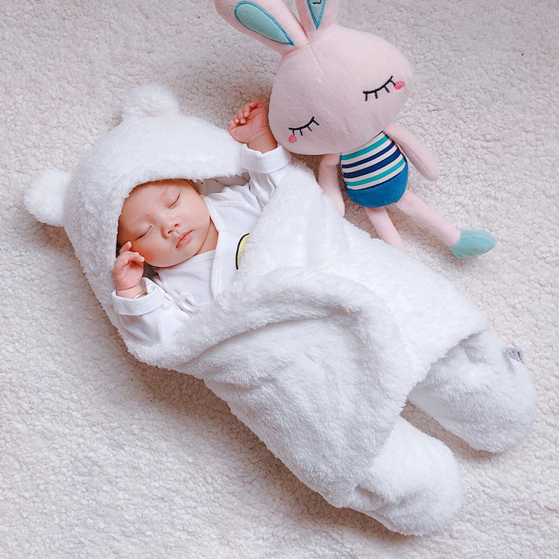 Babysovepose i teddyfleece med bjørneører
