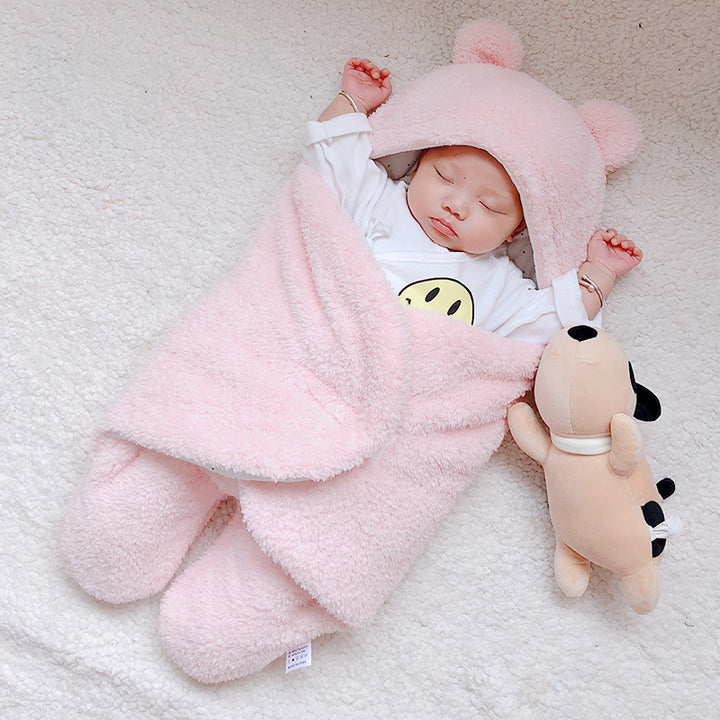 Babysovepose i teddyfleece med bjørneører