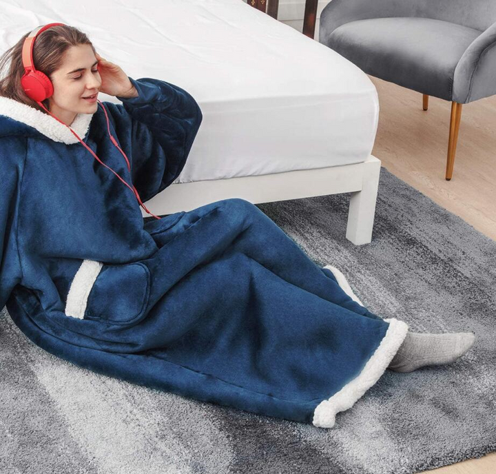 Oversize hoodie-tæppe med teddyfor