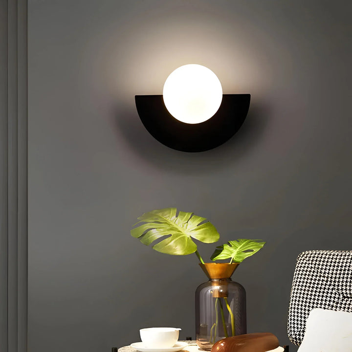 LumiGlow – Moderne Halvcirkel Væglampe