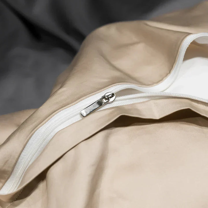 Luksus Satin Sengetøj 4-Piece Sæt - OpulenceSleep