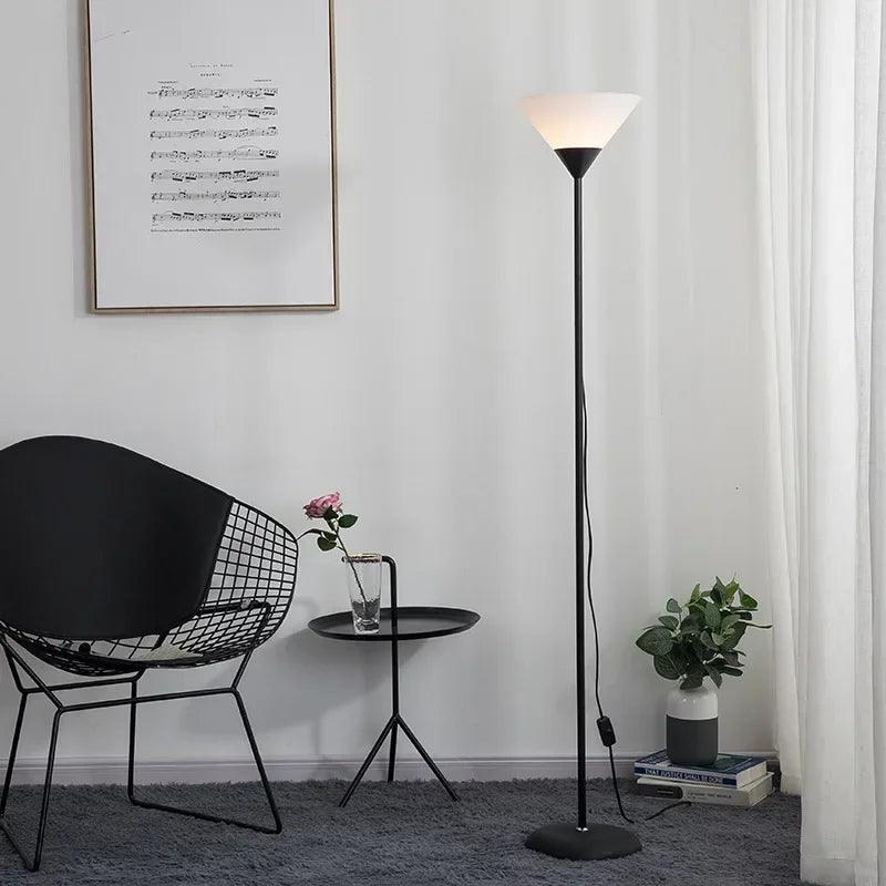 IdunGlow - Stilfuld Gulvlampe