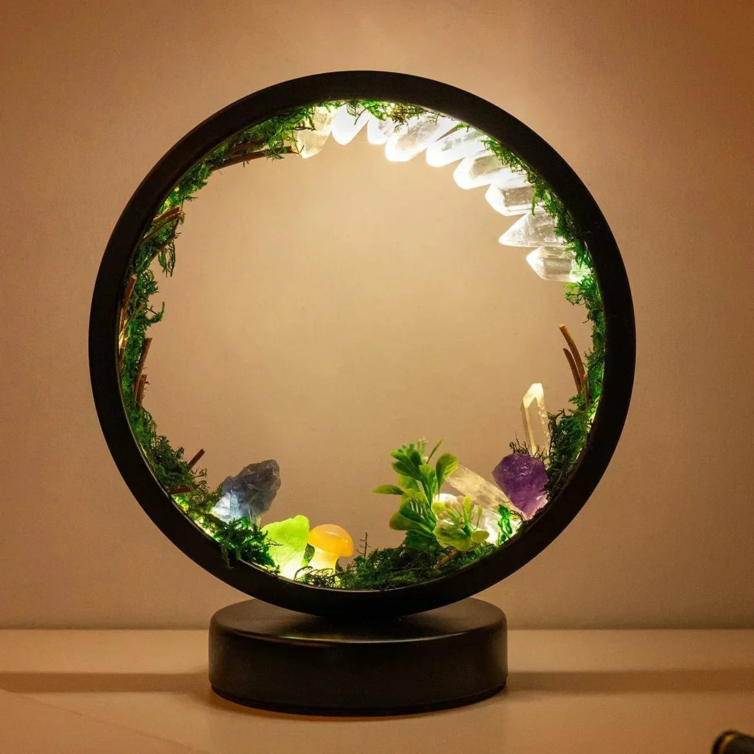 Elegant natlampe - Rund ramme - Grønne krystaller - Chic dekoration