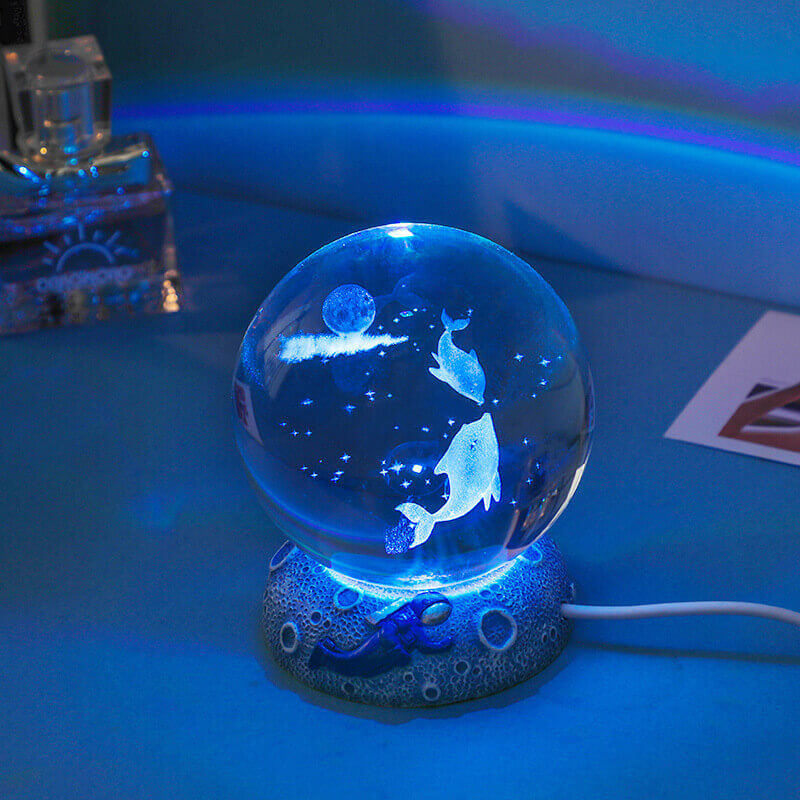 AquaGlobe Krystal Kugle Nattelys | Underwater World LED Lampe | Stemningslys &amp; Dekor til Hjemmet