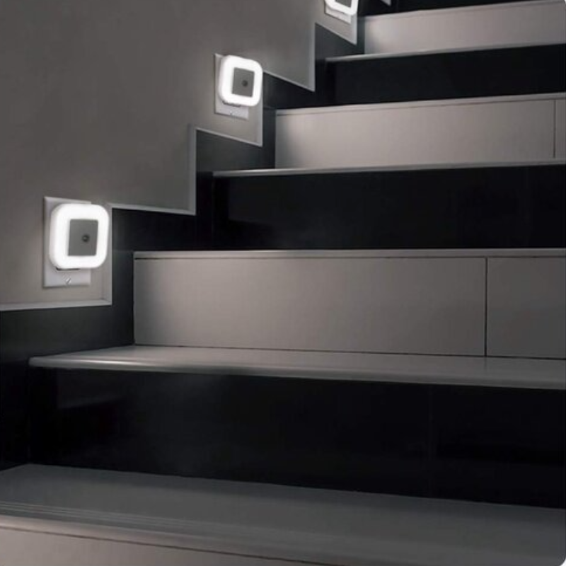 SensorGlow – Smart Sensor Natlampe med Langvarig Lysstyrke