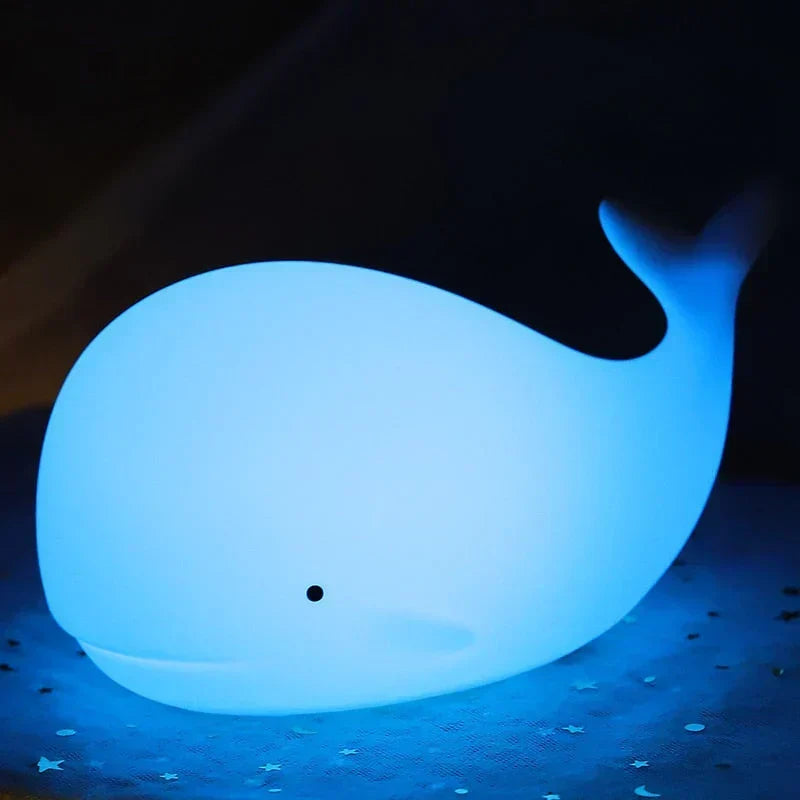 Sød Hval Nattelys med Farveskift - GlowWhale
