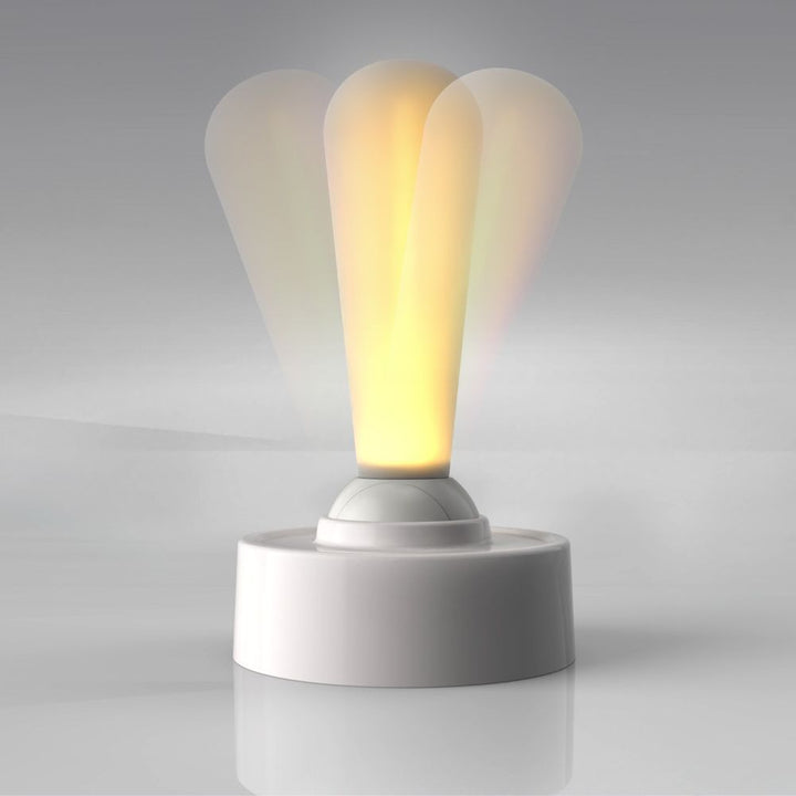 Hvid natlampe formet som vippekontakt