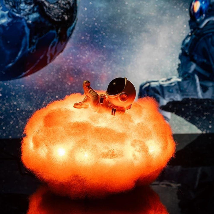 Astronaut farverig Skyer Nattelys