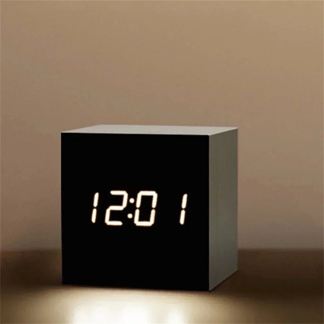 Retro Stil Digital LED Vækkeur